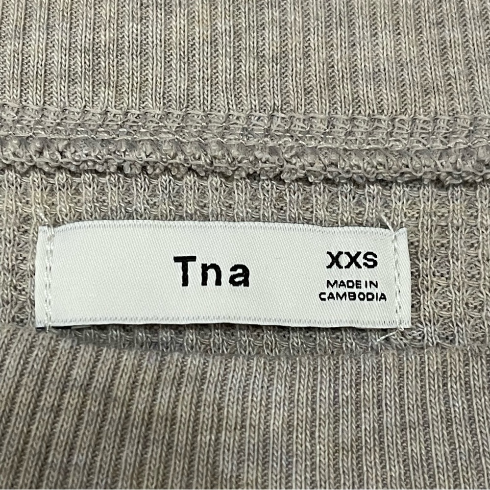 Aritzia TNA Andrews Waffle Knit Thermal Gray Size XXS - Picture 5 of 7